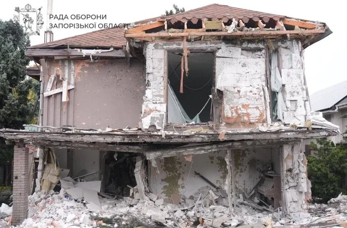 Російські окупанти вдарили по Запоріжжю: є тяжкопоранений