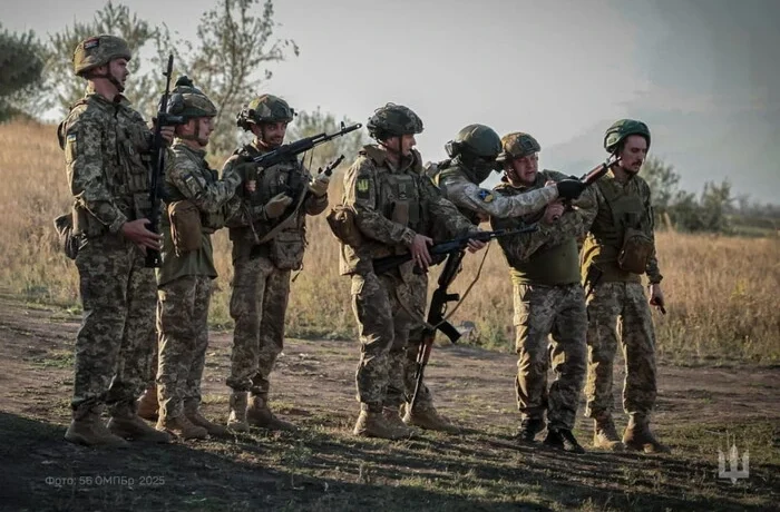 194 бої за добу: лінія фронту станом на 8 жовтня 2026