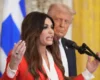 Екснаречена сина Трампа залишає посаду посла США в Греції після скандалу