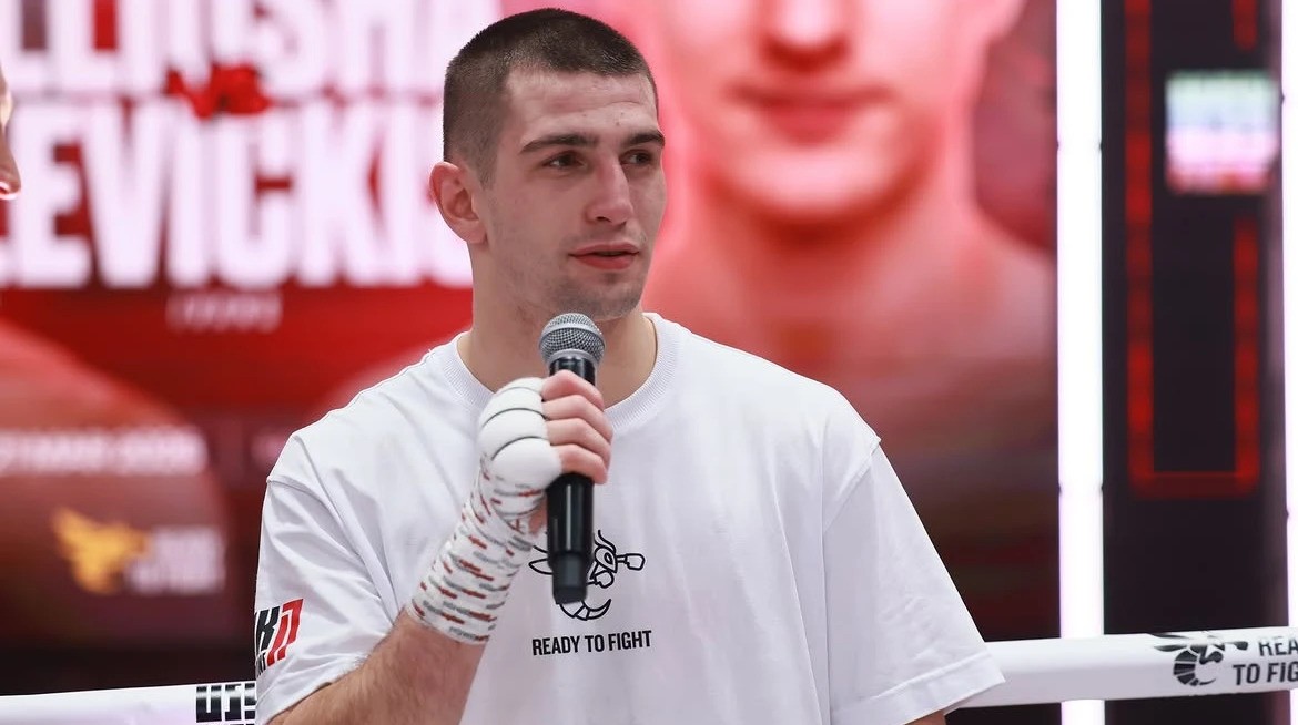 Павло Іллюша має потужний стиль ведення бою