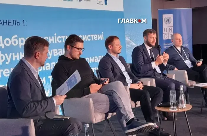 Антикорупційні програми. НАЗК оголосило війну громадам-хитрунам