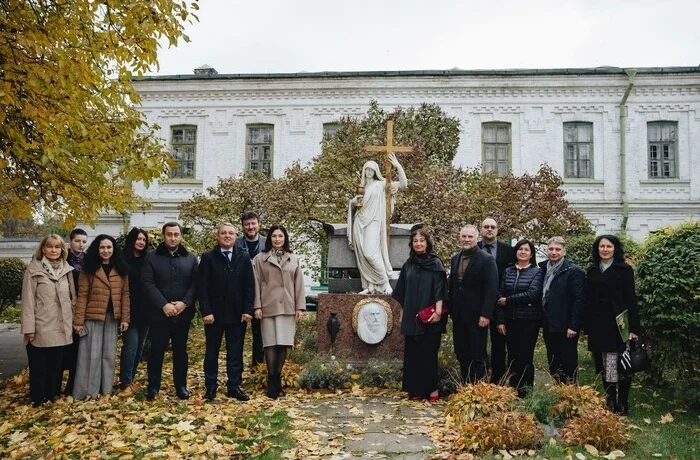 Україна та Греція відреставрують унікальний пам’ятник XIX ст. у Києво-Печерській лаврі