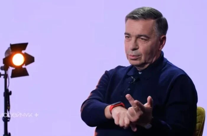 «Турчинов мав діяти інакше». Нардеп пʼяти скликань розповів про план порятунку Криму