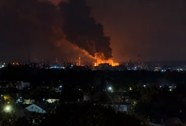 Дрони атакували Московську область. Спалахнула одна з найбільших нафтобаз