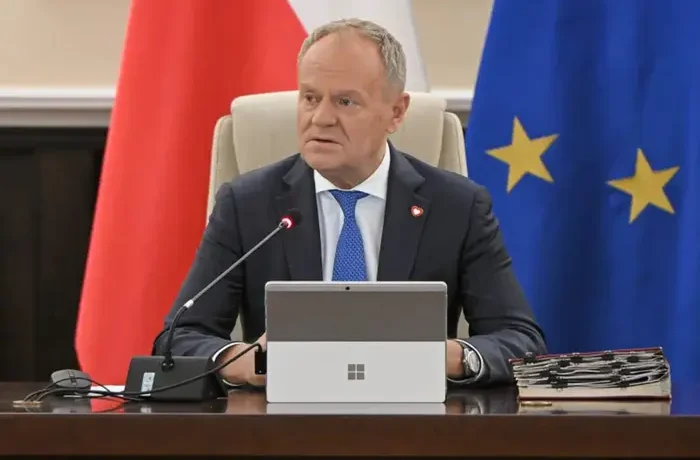 Туск заявив, що вимагатиме від України пояснень через український дрон у Польщі