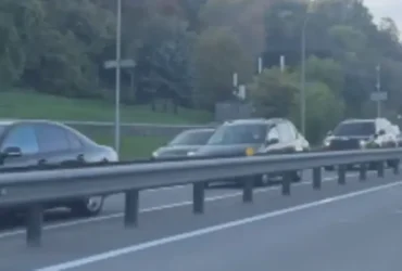 У Києві утворився великий затор у бік Дарницького мосту (відео)