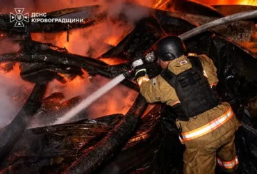 Кіровоградщина понад 10 год. перебувала під масованою атакою БпЛА: фото наслідків