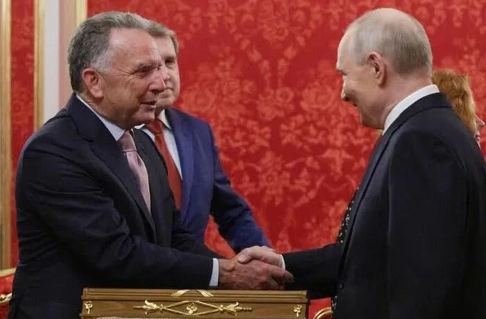 Путін зустрівся з Віткоффом у Санкт-Петербурзі: перші заяви (оновлюється)