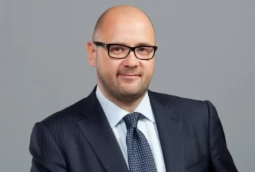 Приїхав на концерт, а потрапив під варту. Правоохоронці Швеції затримали екснардепа Святаша