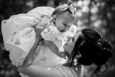 Однорічна Ангеліна була у візочку: що відомо про дівчинку та її маму, яких убила Росія