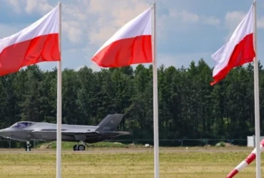 Через атаку на Україну полякам прийшли екстрені попередження