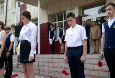 РФ створила тотальну систему цифрового стеження за школярами для спецслужб