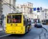 Київпастранс змінив рух тролейбусних маршрутів через обстріл
