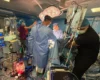 У Києві медики здійснили унікальну трансплантацію та врятували батька немовляти