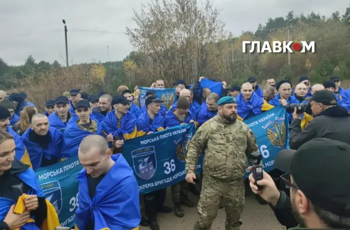 «Важливо не припиняти пошук»: додому повернулися захисники, які пережили теракт в Оленівці