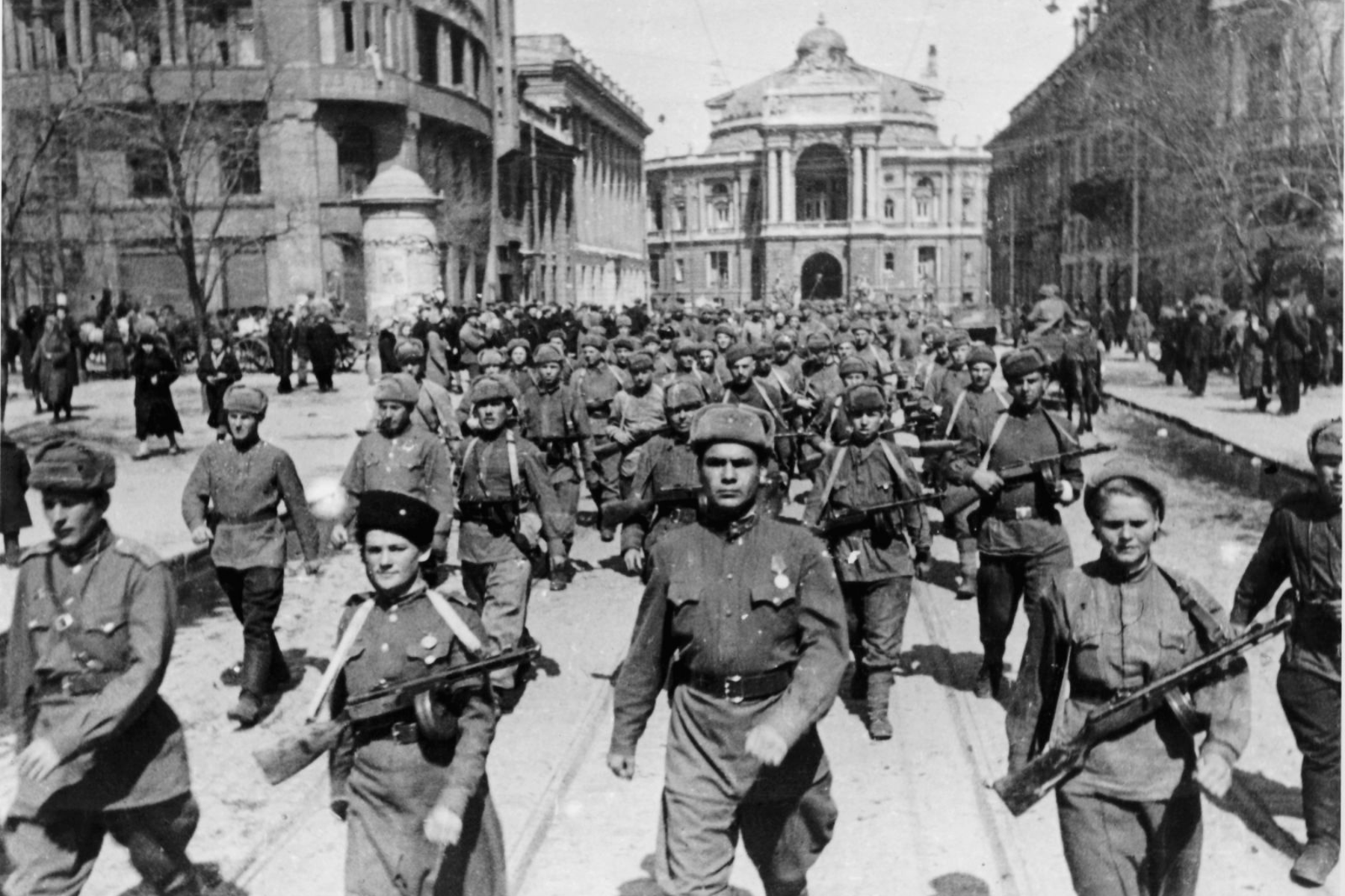 28 жовтня: яке сьогодні свято, традиції та заборони фото 1