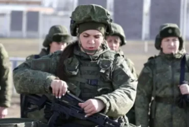 Росія анонсувала нові правила служби жінок в армії