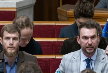 «Це позиція всього парламенту»: Железняк випадково запропонував підвищити зарплати нардепів замість військових (відео)