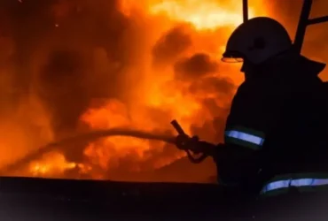 Росія атакувала підприємство на Київщині: є загиблий і шестеро поранених