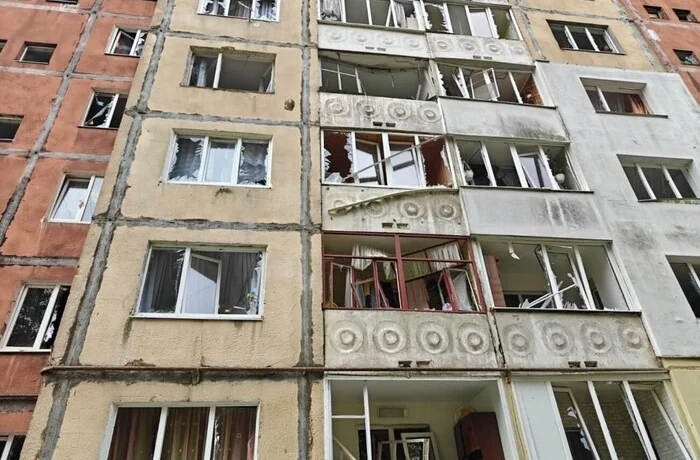 Росія атакувала житлові будинки Рівного
