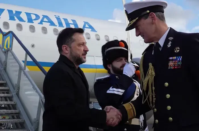 Зеленський прибув на переговори до Нідерландів