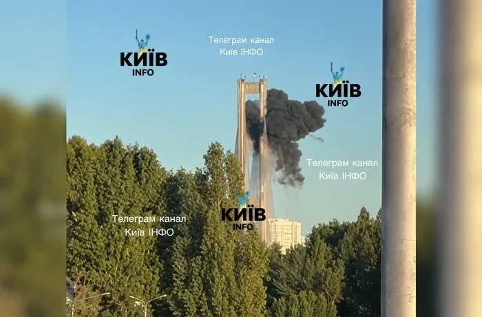 Росія знову атакувала Південний міст у Києві