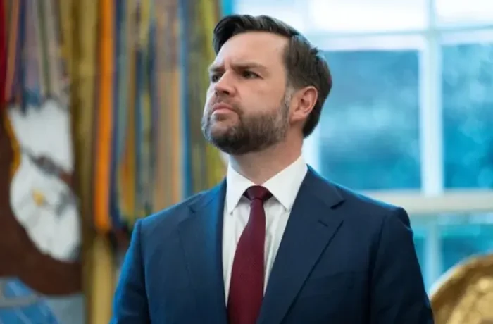 Венс захистив Віткоффа, який назвав Путіна гуманістом