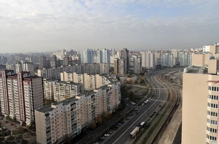 Рух вулицею Милославською обмежено до кінця листопада (схема)
