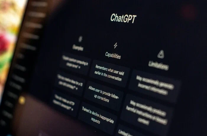 Від фальшивих листів до аудіофейків: OpenAI викрила операцію Росії проти України