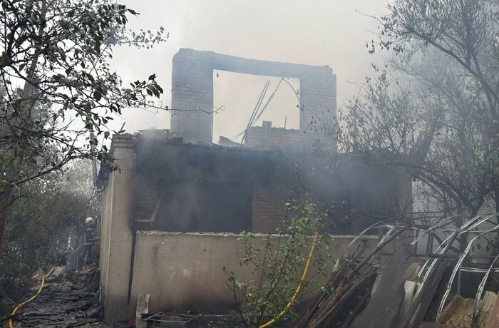 Масована атака на Київщину: в Ірпені загинула жінка, шестеро поранених