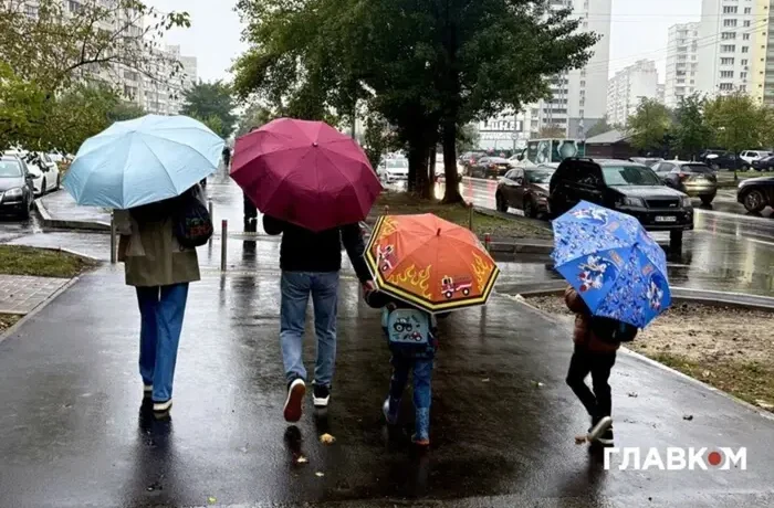 Негода в Україні 22 жовтня: які області накриють сильні дощі