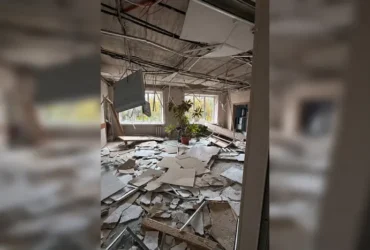 Окупанти пошкодили медзаклад у Києві: вибухова хвиля понівечила обладнання