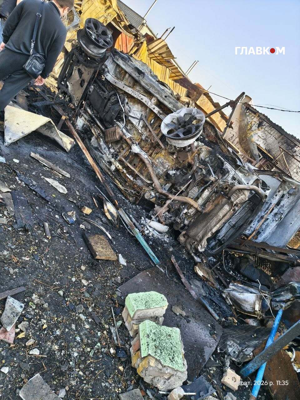 Окремі автівки після атаки окупантів перетворилися на металобрухт
