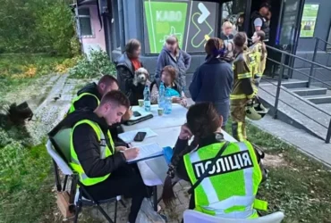 Де в Києві отримати допомогу після обстрілу: адреси штабів у трьох районах