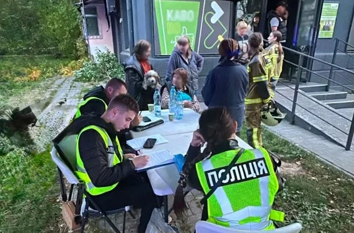 Де в Києві отримати допомогу після обстрілу: адреси штабів у трьох районах
