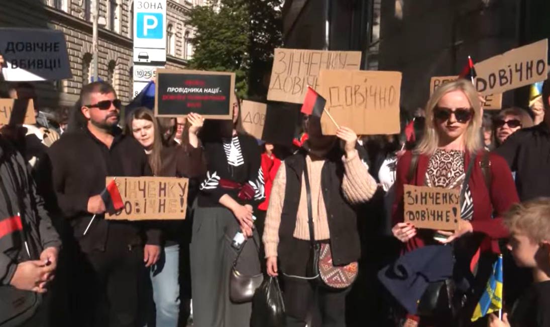 У Львові суд почав проголошувати вирок обвинуваченому у вбивстві мовознавиці Ірини Фаріон фото 1
