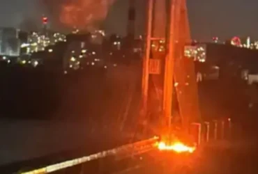У Києві через російську атаку обмежено рух транспорту кількома мостами