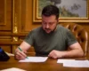 Зеленський скасував сім указів Януковича та Порошенка