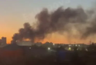 У Воронежі спалахнули пожежі після атаки дронів (відео)