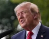 Не лише Україна. Трамп знайшов «винних» у подорожчанні бензину в США