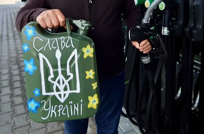 Дизель для Трампа: мер Бучі підготував подарунок президенту США
