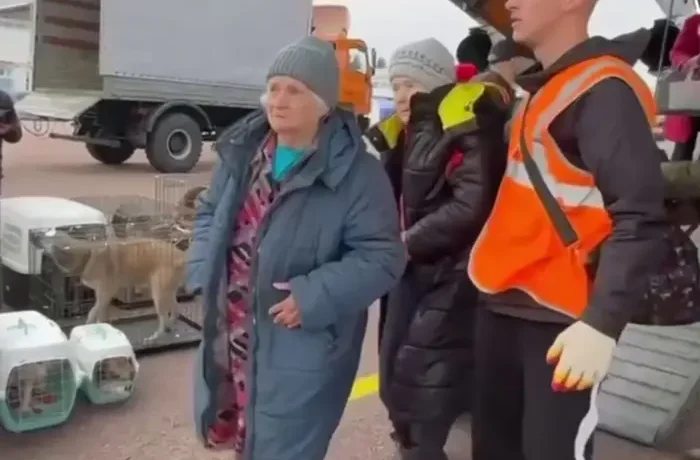 Третій літак із жителями тимчасово окупованих Олешків прибув до Білорусі