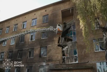 Російський удар по школі в Києві. Президент зробив жорстку заяву