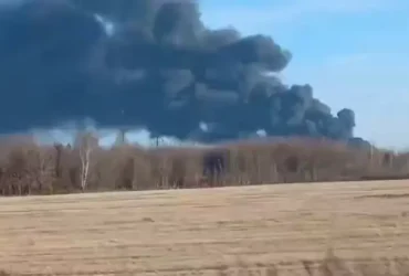 У Росії палає хімзавод «Азот», який постачає сировину для виробництва вибухівки (відео)