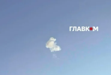 У Києві лунають вибухи, працює ППО