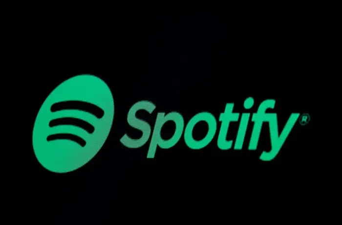 Сервіс Spotify протягом року прибрав з рекомендацій 50 млн треків, згенерованих ШІ