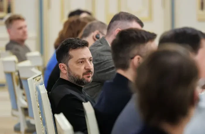 «Є відчуття, що росіяни серйозно налаштовані». Зеленський розкрив деталі останніх мирних ініціатив партнерів