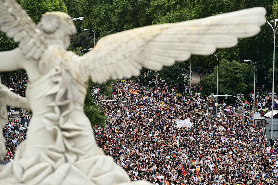 Оренда стала непідйомною: Іспанію охопили масові протести фото 1