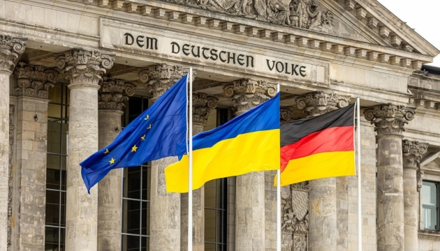 Трамп відкрив шлях російському дизелю, дрони атакували нафтотермінал у Ростові: головне за ніч 10 жовтня фото 5