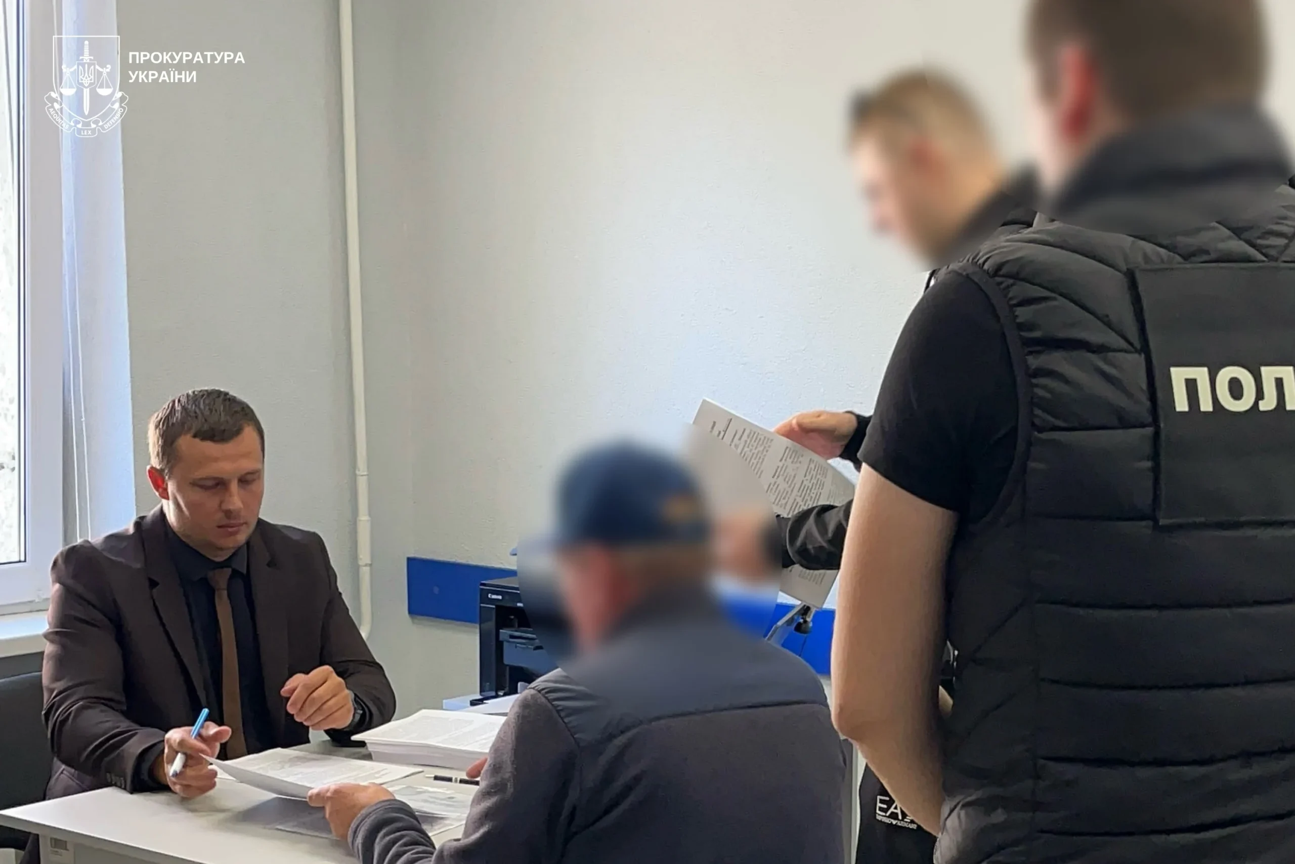 Ремонт університету в Ужгороді обернувся справою про мільйонні збитки фото 3